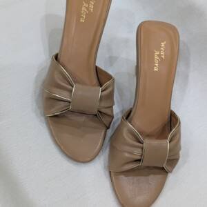 Elegant Nude Knot Heels