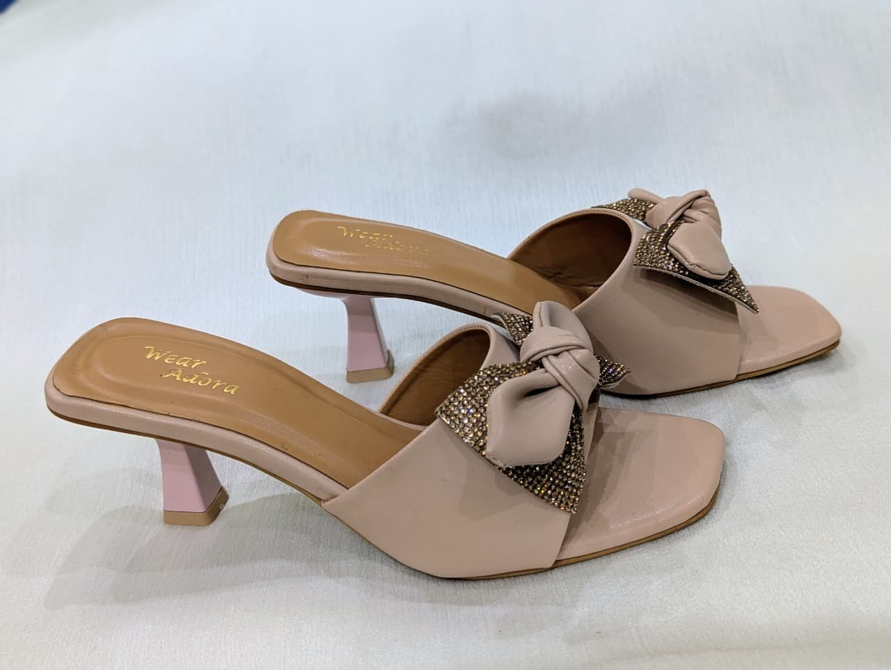 Elegant Nude Bow Slides - Image 5