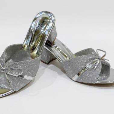 Elegant White Bow Heels – Wear Adora